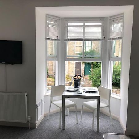 Newly Renovated Modern Studio Apartment Penzance Exteriör bild